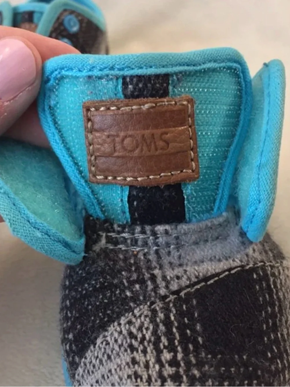Toms Tiny Cordones Baby size 5